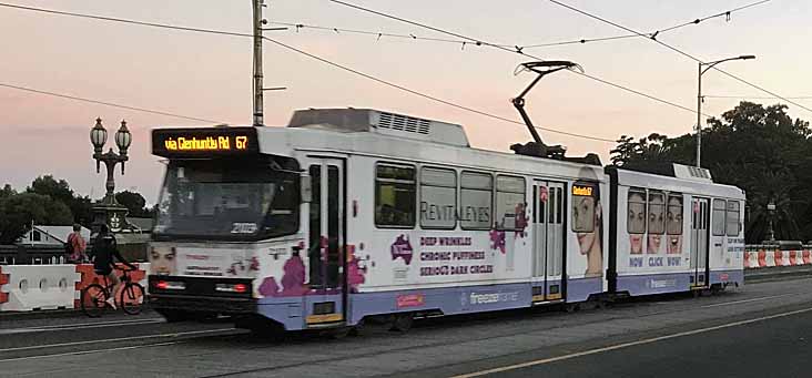 Yarra Trams Class B Revitaleyes 2109